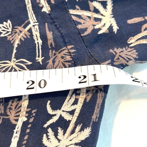 ⭐️VTG Pure Silk,Clio Blouse, Three-Button the Open Front, Excellent Condition,M - Picture 12 of 13